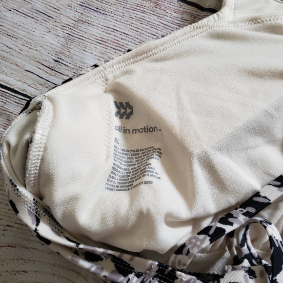 ALL IN MOTION Printed Strappy Bikini Top XL - Picture 4 of 4